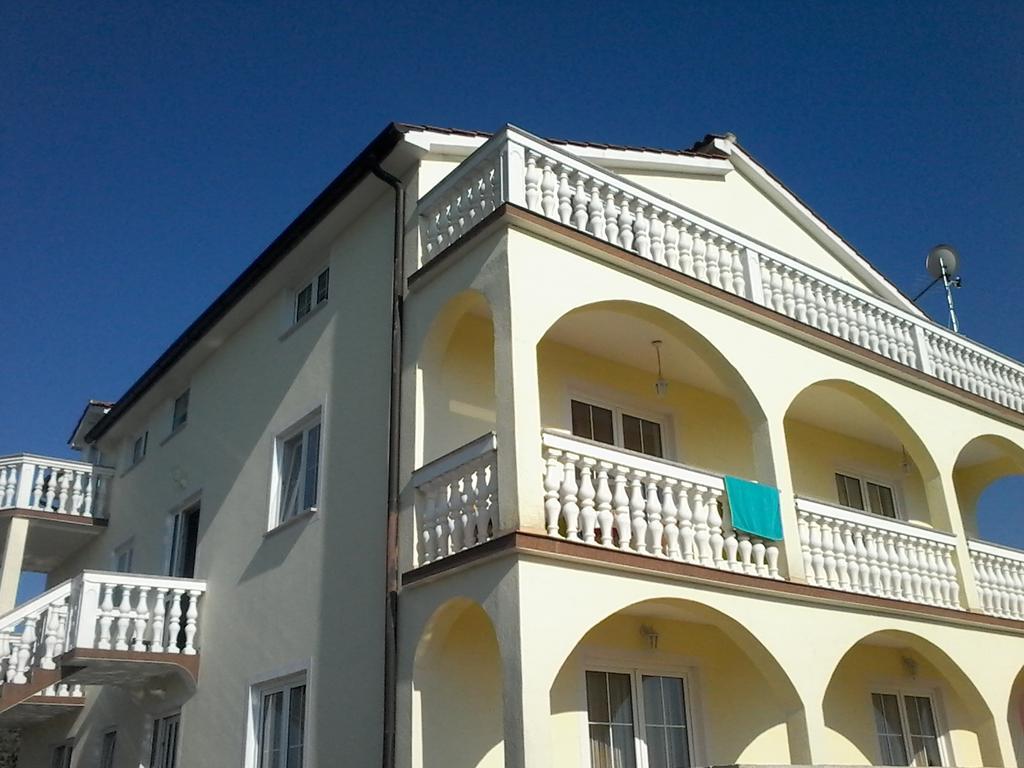 House Apartments Ariamare Poreč Eksteriør bilde